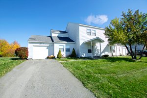 3 Bedroom Townhouses